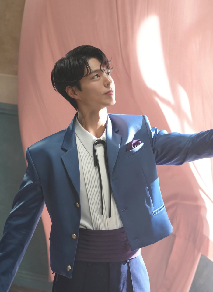 Park Bo Gum gây bất ngờ với diện mạo trẻ trung, khẳng định một điều sau 8 năm Ảnh 1