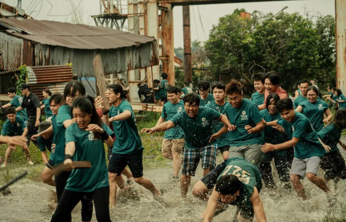 Tổng số diễn viên và thành viên đoàn phim được công bố vượt 10.000 người. Ảnh: FBNV