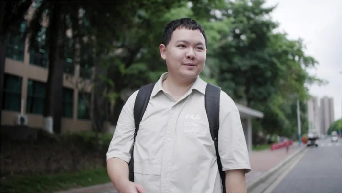 Hiện nay, Cung Minh đang giảng dạy tại một trường đại học. Ảnh: Sina&nbsp;