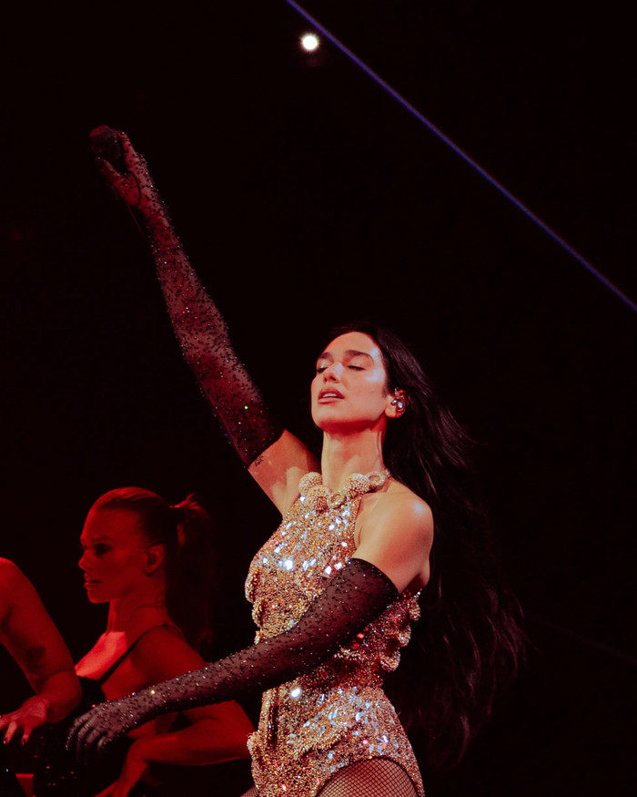 Dua Lipa chuẩn bị trở lại với album mới, hé lộ kế hoạch tour sân vận động năm 2027 Ảnh 2