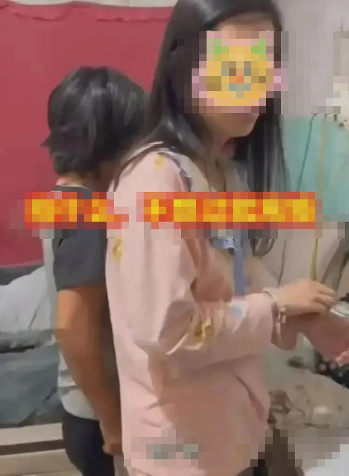Mẹ chồng thấy con dâu trong phòng ngủ cùng hai người đàn ông, lời giải thích gây tranh cãi Ảnh 3