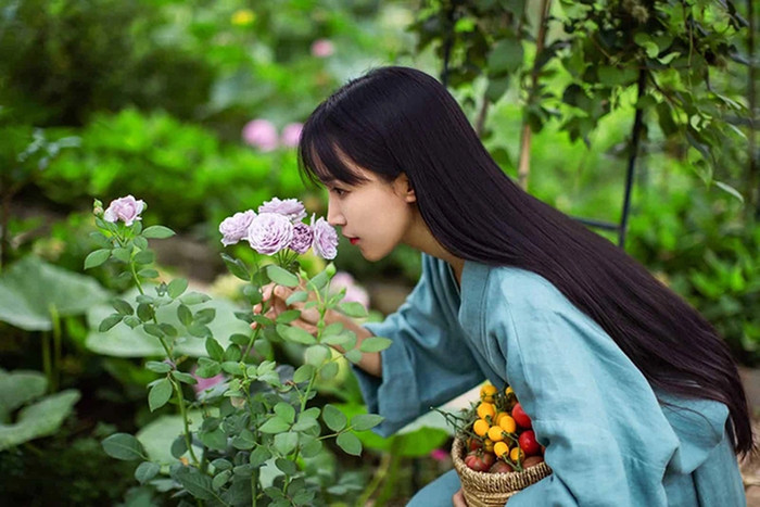 'Tiên nữ đồng quê' Lý Tử Thất. Ảnh: Sina