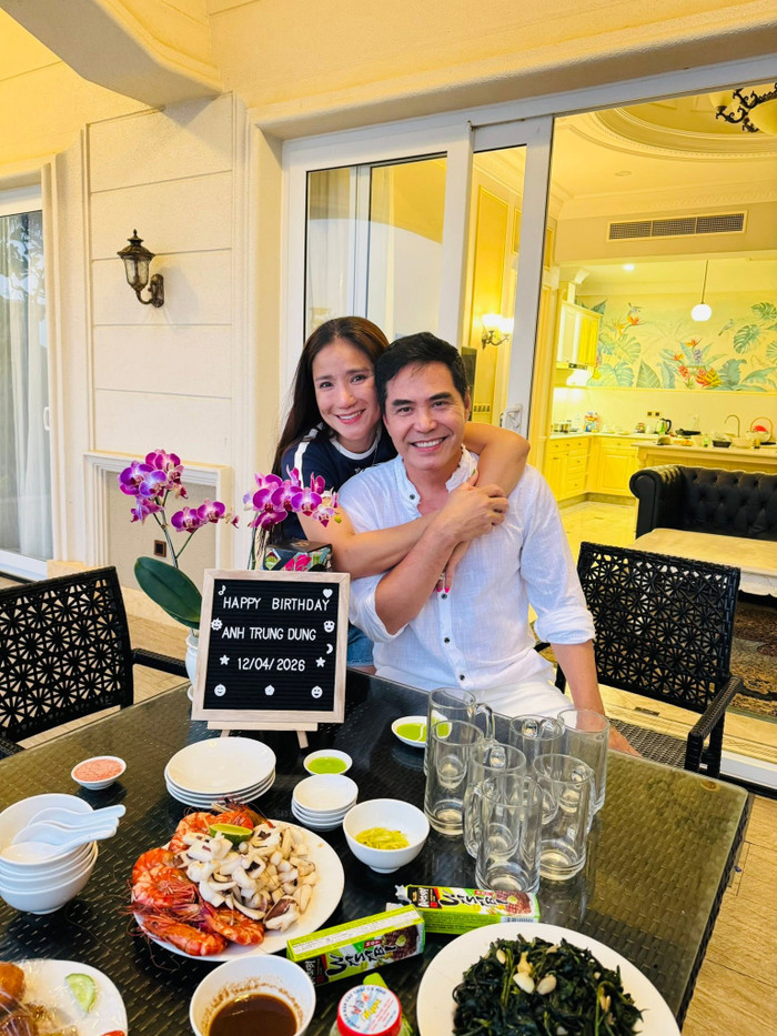 Khán giả trông chờ vào ngày trọng đại của Cát Tường và Trung Dũng, còn mong muốn cả hai có tiết mục song ca.