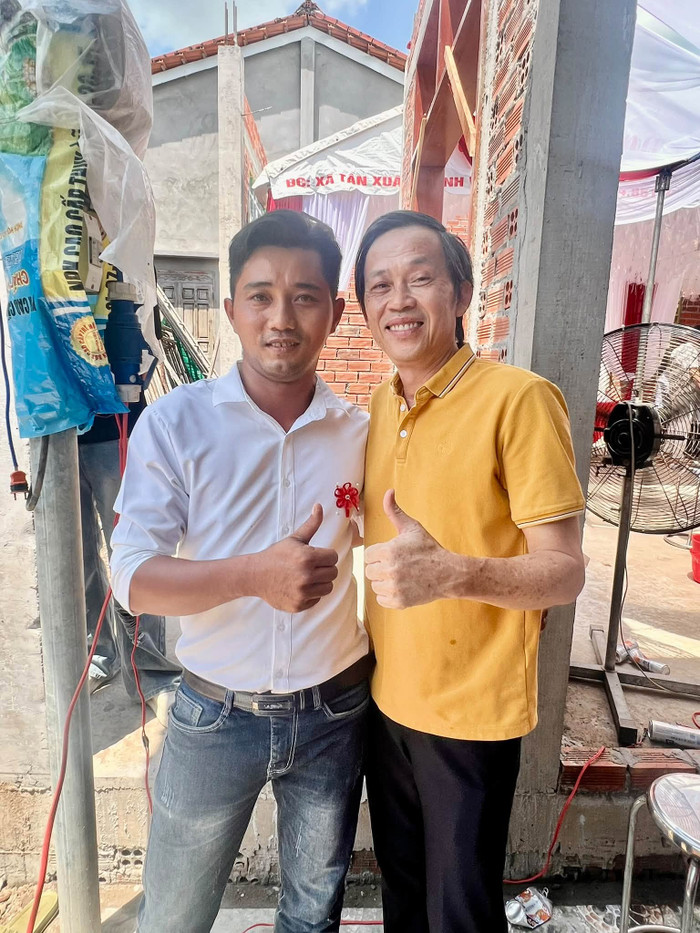 Hình ảnh Hoài Linh xuất hiện tại một đám cưới ở Bến Tre.