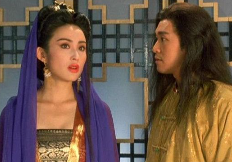 Trương Mẫn gây ấn tượng với vẻ đẹp sắc sảo khi sánh đôi cùng Châu Tinh Trì trong những bộ phim hài võ hiệp nổi tiếng.