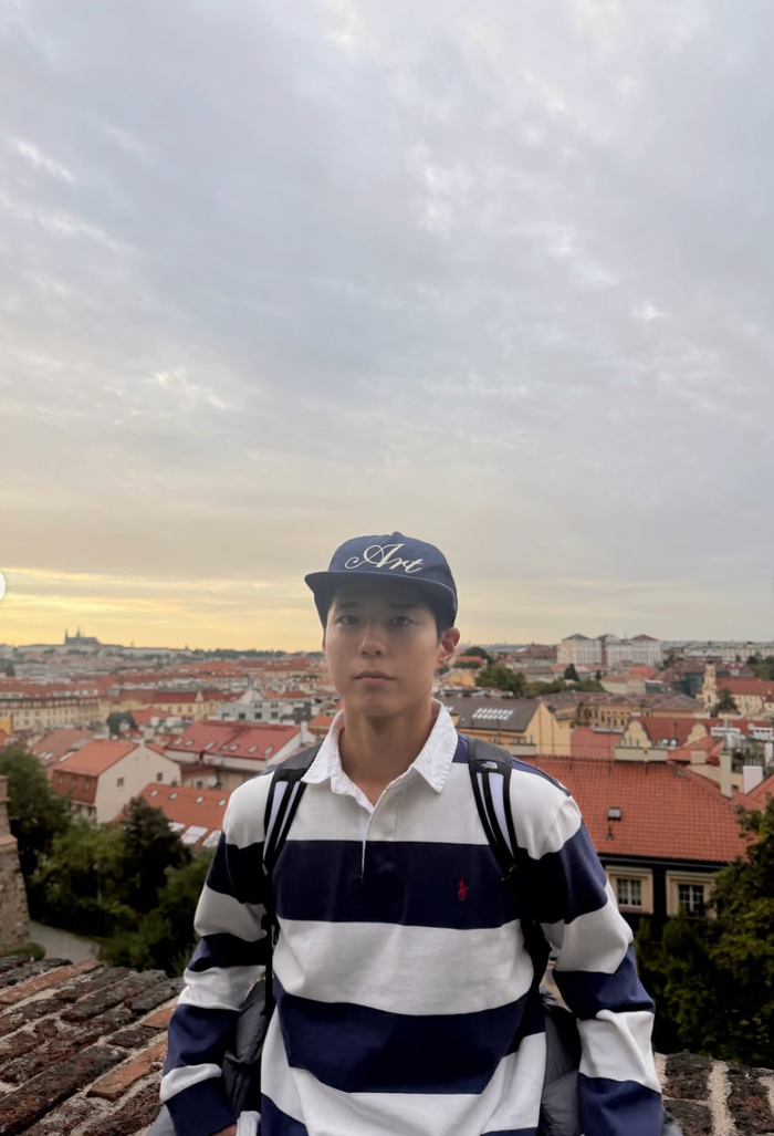 Park Bo Gum gây chú ý với loạt hoạt động tại châu Âu Ảnh 4