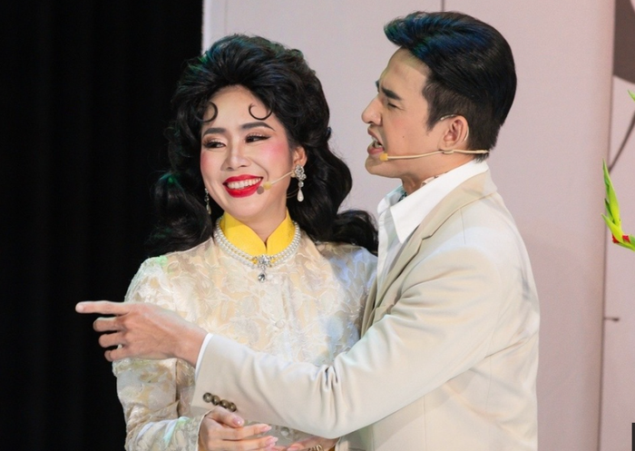Diễn viên Lê Phương và Lương Thế Thành trong Giáng Hương.