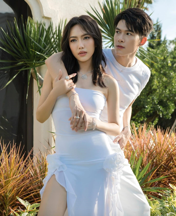 Diệu Nhi và Anh Tú.