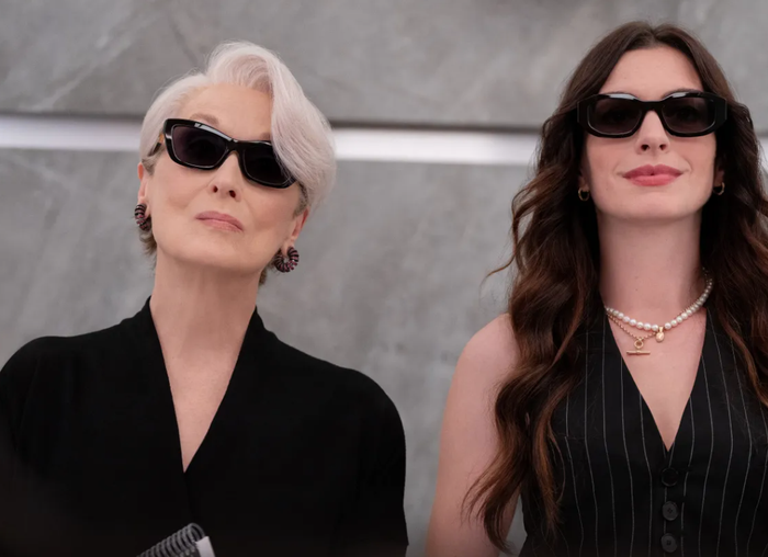 The Devil Wears Prada 2 thu hơn 220 triệu USD tại Bắc Mỹ.