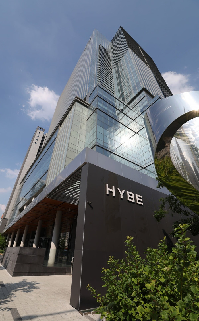 HYBE lao dốc gần 60%: BTS trở lại vẫn chưa đủ để xóa tan những bất định Ảnh 1