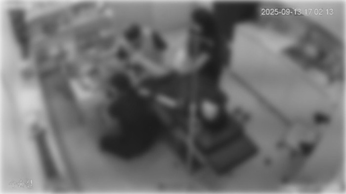 Hình ảnh từ camera giám sát (CCTV) bị rò rỉ. Nguồn: SBS News