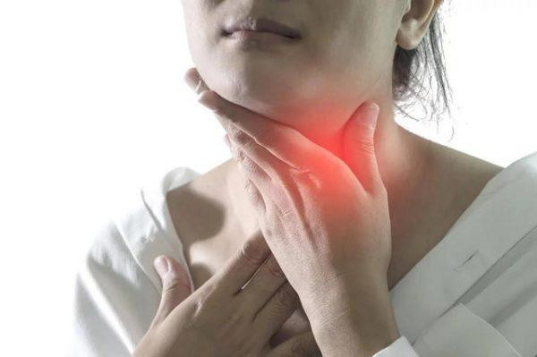 Cảm lạnh hay cúm mùa? 5 dấu hiệu giúp nhận biết sớm, nhiều người dễ nhầm Ảnh 2