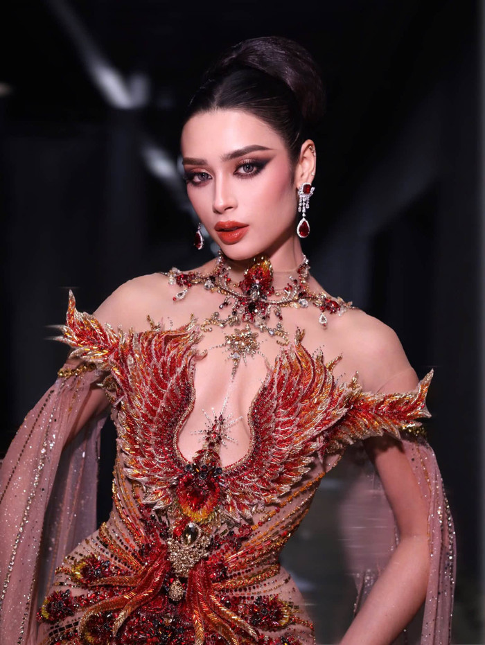 Emoura Phạm được kỳ vọng đăng quang Miss Grand International 2026.