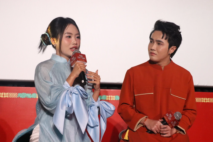 Phương Mỹ Chi và Huỳnh Lập có mối quan hệ vô cùng thân thiết.