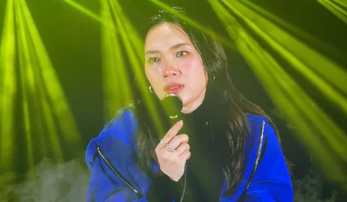 Xôn xao clip Mỹ Tâm bật khóc trước 5000 khán giả, lý do đằng sau khiến ai cũng nghẹn ngào Ảnh 3