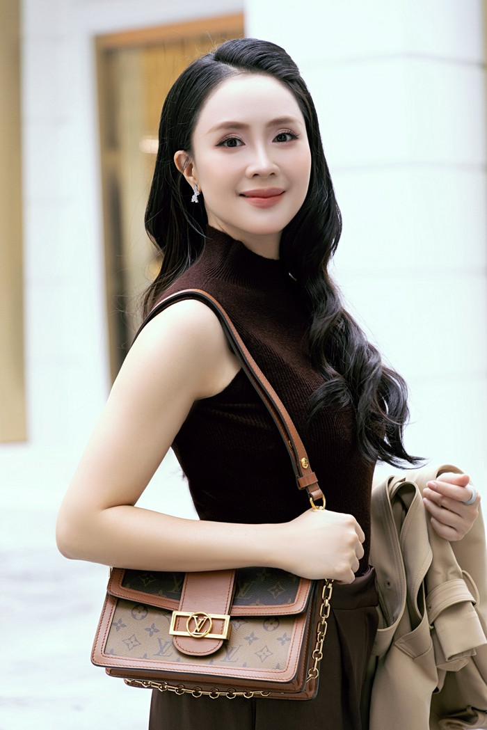 Các bài đăng của nữ diễn viên ghi nhận lượt tương tác 'khủng', cho thấy sức hút bền bỉ với khán giả theo dõi lâu năm. Ảnh: FBNV