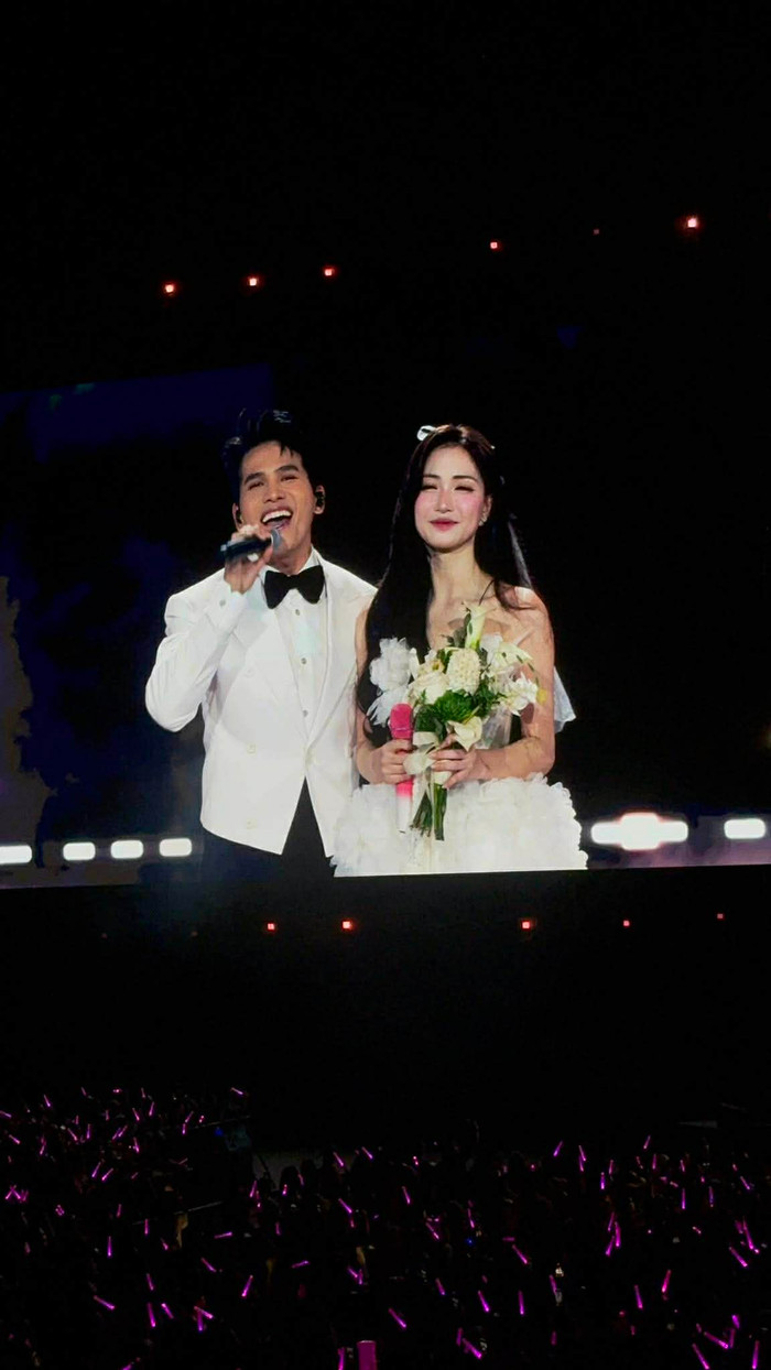 Hòa Minzy và Quốc Thiên tại fan concert tối 1/2. (Ảnh: Nhật Minh)