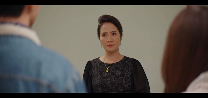 Bà Vân (Nguyệt Hằng) phim Đừng làm mẹ cáu (Ảnh: NSX).