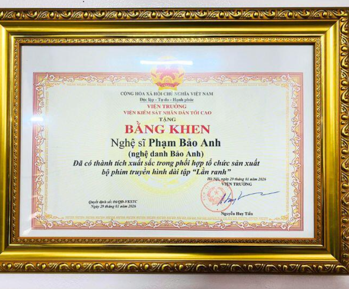 Nam diễn viên nhận bằng khen từ Viện Kiểm sát Nhân dân Tối cao đầu năm 2026