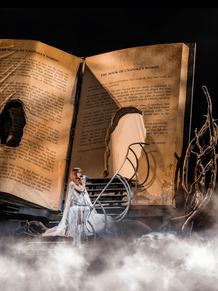 Thái Y Lâm đã đặt ra chuẩn mực concert quá khó cho nghệ sĩ châu Á Ảnh 3