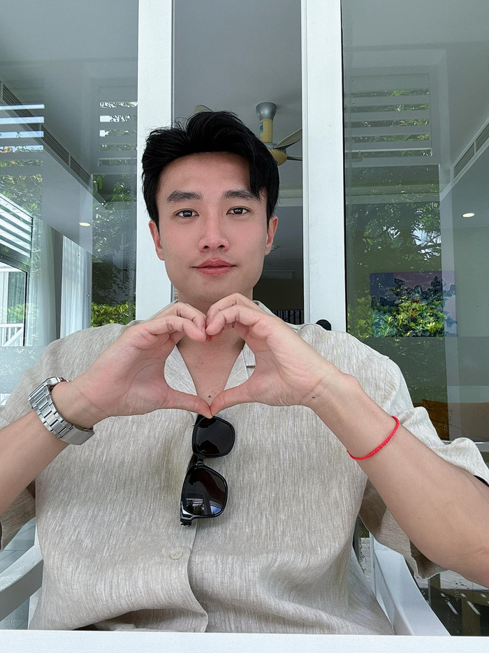 Động thái công khai chốt đơn của Quốc Trường với Ngọc Trinh mới đây khiến dân tình càng thêm tò mò, đặc câu hỏi về mối quan hệ giữa cả hai.