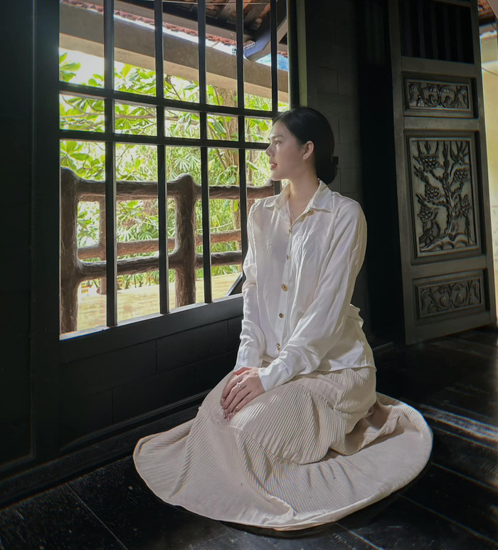 Nhiều đồng nghiệp, khán giả gửi lời chia buồn đến Lê Ngọc Trinh.