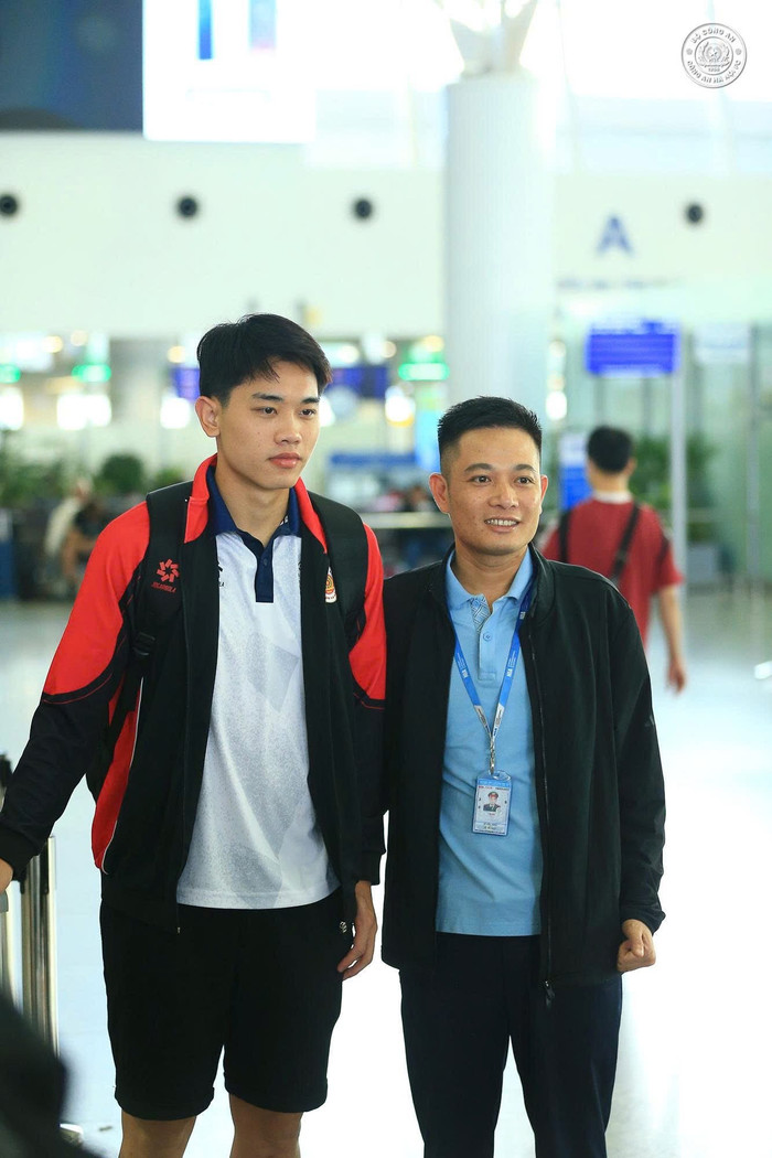 Đình Bắc đã sang Singapore và sẵn sàng cho thức lớn nhất ở cấp CLB. Ảnh: CLB CAHN