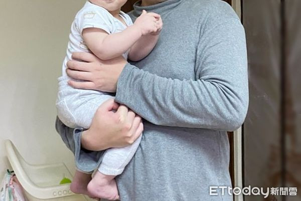 Bé trai 5 tháng bị bỏ rơi bên xe tải giữa đêm, lời khai của cha ruột gây bức xúc Ảnh 1