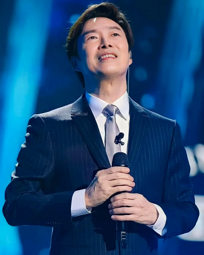 Nam ca sĩ gạo cội giải nghệ sau khi cha mẹ qua đời, 6 năm trôi qua không ai liên lạc được Ảnh 2