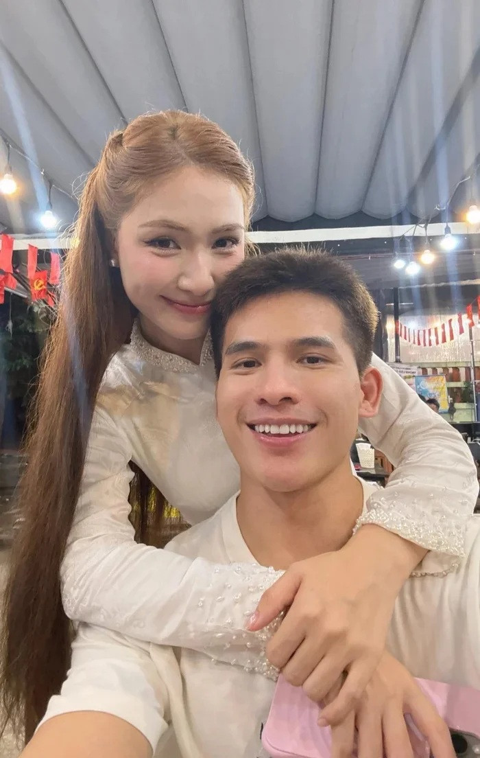 Cả hai có mối quan hệ vô cùng thân thiết.