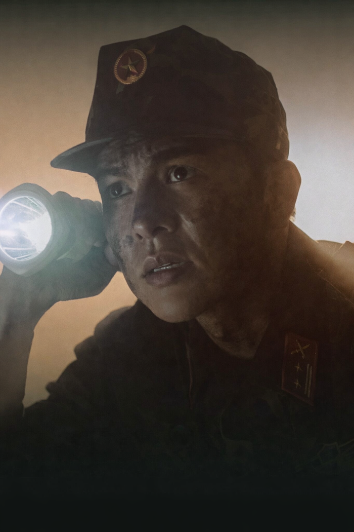 Không giới hạn tập 1: Kiên đẹp trai xuất sắc, bảo sao con gái thủ trưởng lại đổ gục Ảnh 2