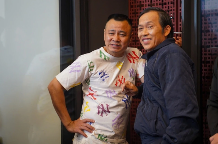 Hoài Linh xuất hiện tại chương trình Xuân Phát Tài 16 ở Hà Nội. Ảnh: Đức Nguyễn