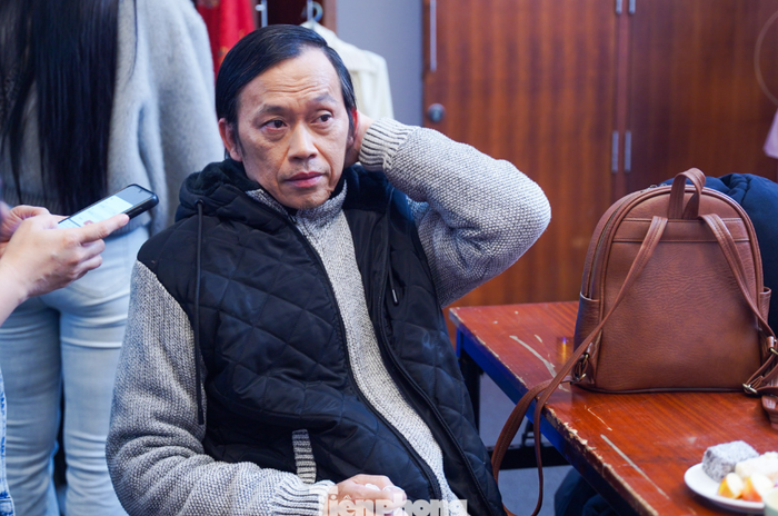 Hoài Linh chia sẻ về việc chưa muốn rời sân khấu ở tuổi 56