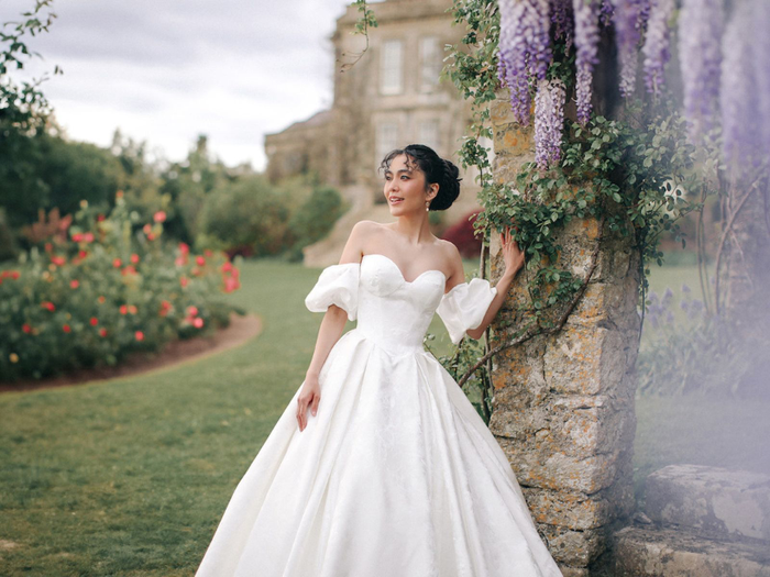 Váy cưới theo phong cách Bridgerton. Ảnh: Netflix