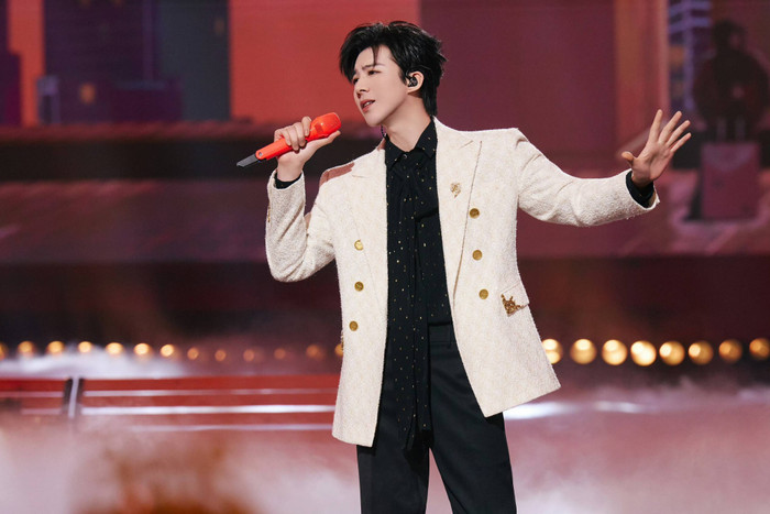 Nam ca sĩ 'gây sốt' tại Xuân Vãn 2026, danh tính chẳng ai xa lạ Ảnh 2