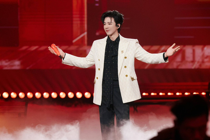 Nam ca sĩ 'gây sốt' tại Xuân Vãn 2026, danh tính chẳng ai xa lạ Ảnh 1