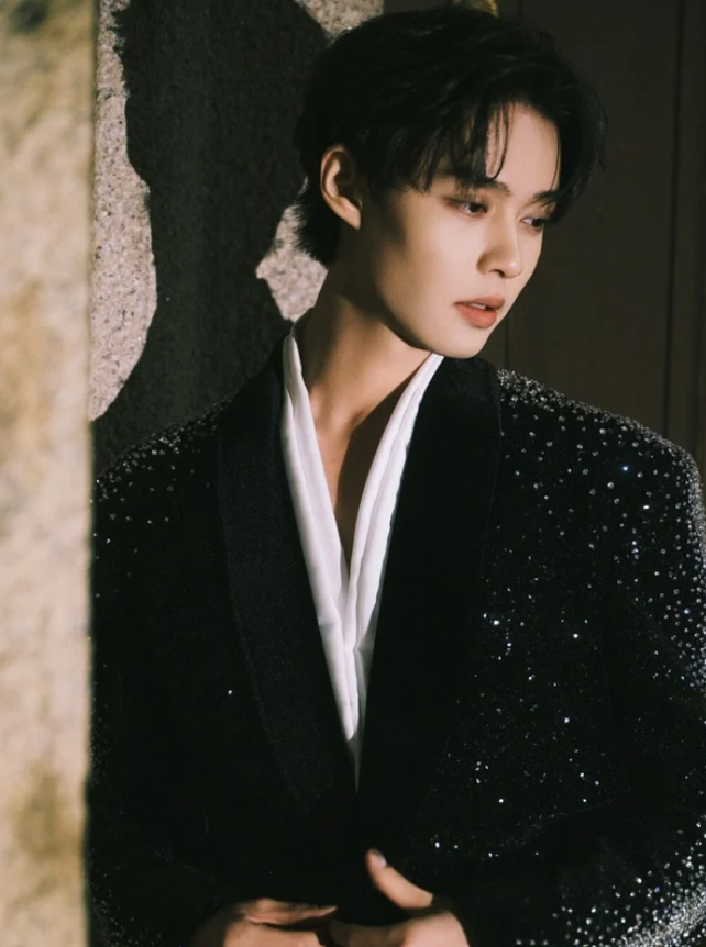 Top 10 nam diễn viên phim ngắn Hoa ngữ đẹp trai nhất do cộng đồng mạng bình chọn Ảnh 1