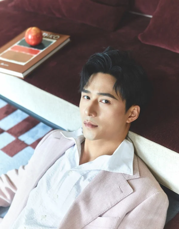 Top 10 nam diễn viên phim ngắn Hoa ngữ đẹp trai nhất do cộng đồng mạng bình chọn Ảnh 9