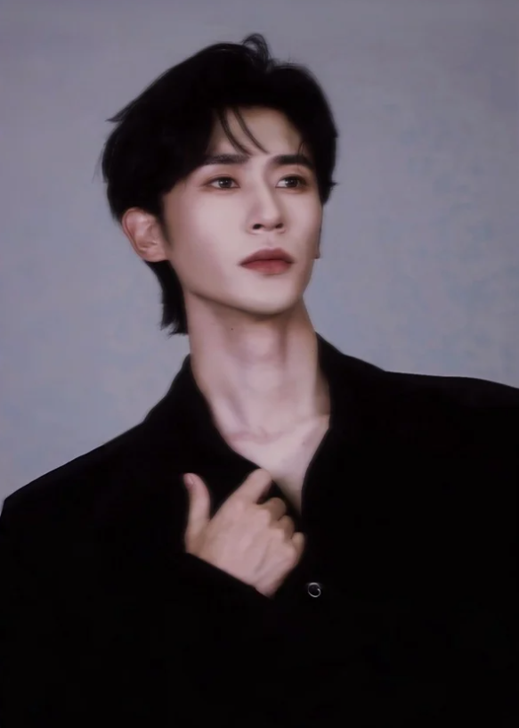 Top 10 nam diễn viên phim ngắn Hoa ngữ đẹp trai nhất do cộng đồng mạng bình chọn Ảnh 10