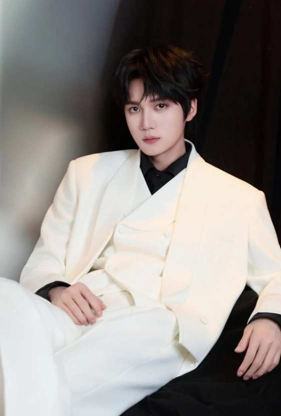 Top 10 nam diễn viên phim ngắn Hoa ngữ đẹp trai nhất do cộng đồng mạng bình chọn Ảnh 8