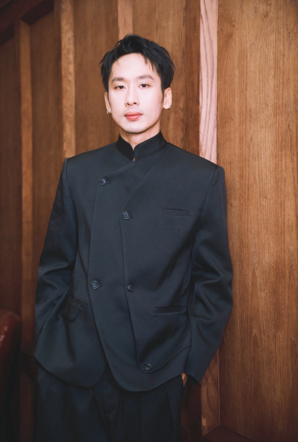 Tuấn Trần chính thức trở thành nam chính đầu tiên của điện ảnh Việt vượt mốc 1.500 tỷ đồng doanh thu phòng vé