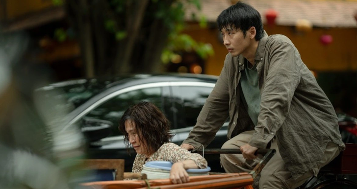 Vai Hoan đánh dấu sự trưởng thành về cảm xúc của Tuấn Trần trên màn ảnh