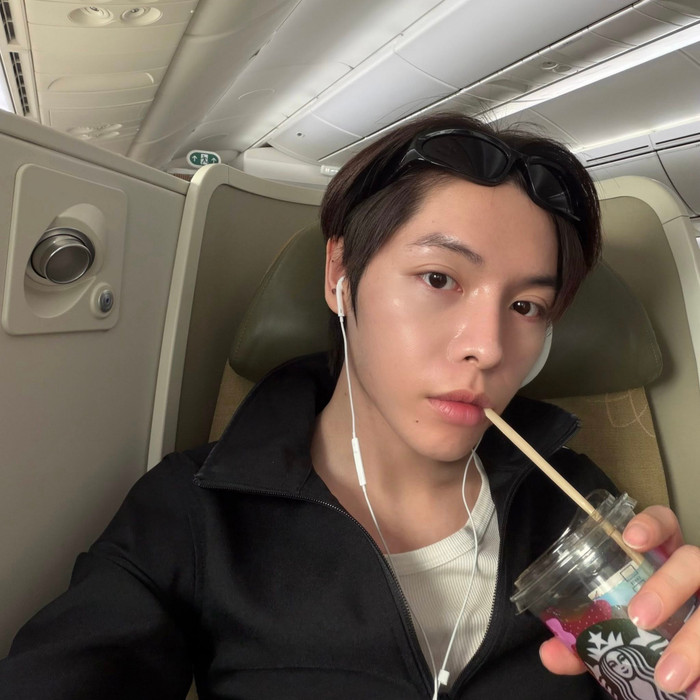 Mẹ Đức Phúc tin dùng đồng hồ 8 triệu. Ảnh: FBNV