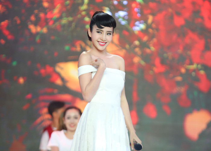 Nam Em thông báo 'xuất ngoại' Ảnh 3