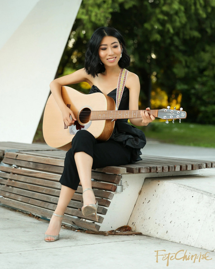 Nữ ca sĩ có mẹ ngồi tù chung thân, khó lòng trở lại showbiz Ảnh 1