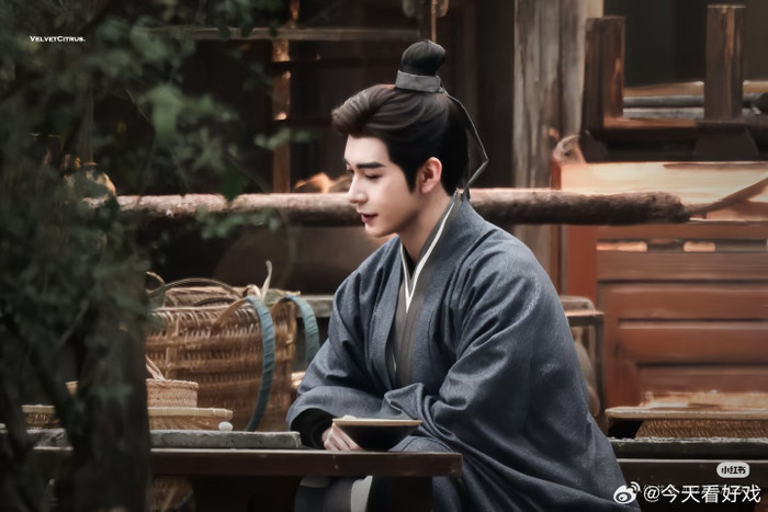 Dàn mỹ nam cổ trang 2026 lộ tạo hình mới: Thừa Lỗi lạnh lùng, Trương Lăng Hách phong trần Ảnh 15