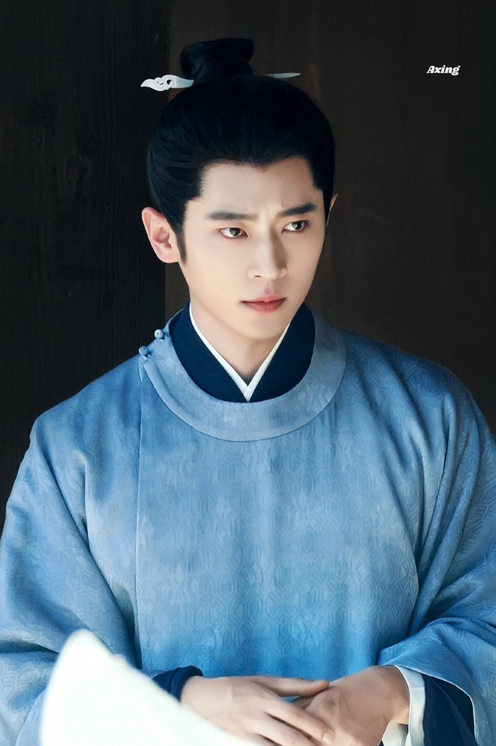 Dàn mỹ nam cổ trang 2026 lộ tạo hình mới: Thừa Lỗi lạnh lùng, Trương Lăng Hách phong trần Ảnh 2