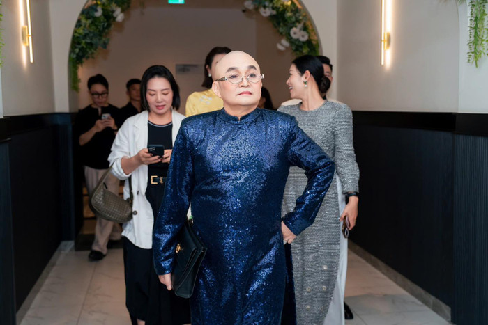 Nghệ sĩ Xuân Hinh cùng ê-kíp đã cùng nhau thực hiện chuyến cinetour để giao lưu, trò chuyện với khán giả sau khi xem phim Mùi Phở. Ảnh: FBNV