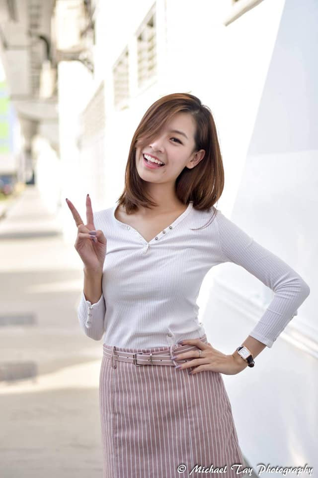 Nữ ca sĩ lao vào đám cháy tai nạn xe hơi cứu chồng, bị bỏng 80% cơ thể Ảnh 4