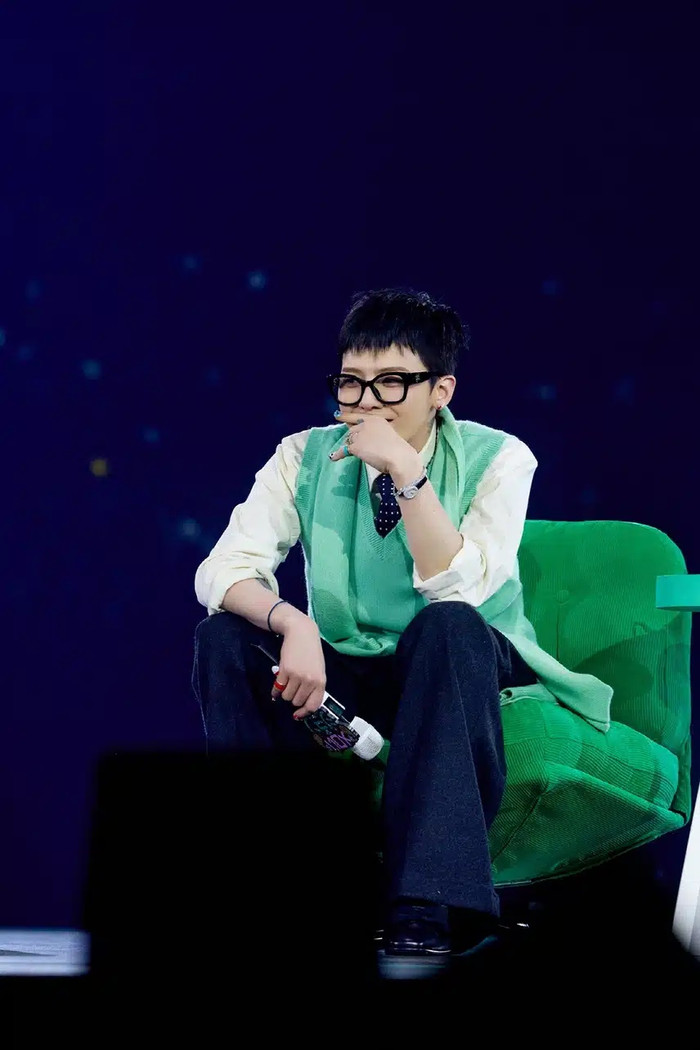 G-Dragon lần đầu làm một việc sau 20 năm Ảnh 1